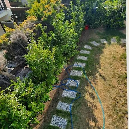 Villa Cesme Merkezde Oezel Havuzlu Villa, Ildiri